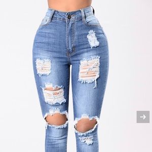 NWT FashionNova Ripped Jeans